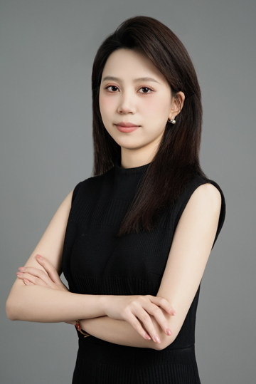 郭宇盈老师照片